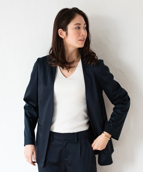 LOUNGEDRESS(ラウンジドレス)の「裾ねじりジャケット(ノーカラージャケット・レディース・ネイビー/グレー・FREE)」の6枚目の写真