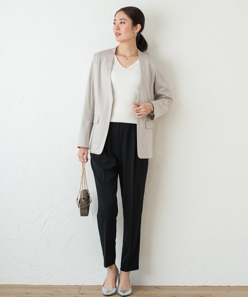 LOUNGEDRESS(ラウンジドレス)の「裾ねじりジャケット(ノーカラージャケット・レディース・ネイビー/グレー・FREE)」の10枚目の写真