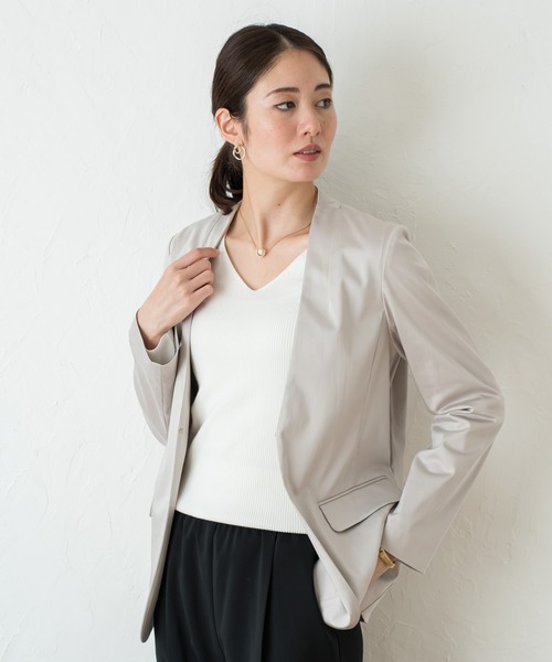 LOUNGEDRESS(ラウンジドレス)の「裾ねじりジャケット(ノーカラージャケット・レディース・ネイビー/グレー・FREE)」の3枚目の写真