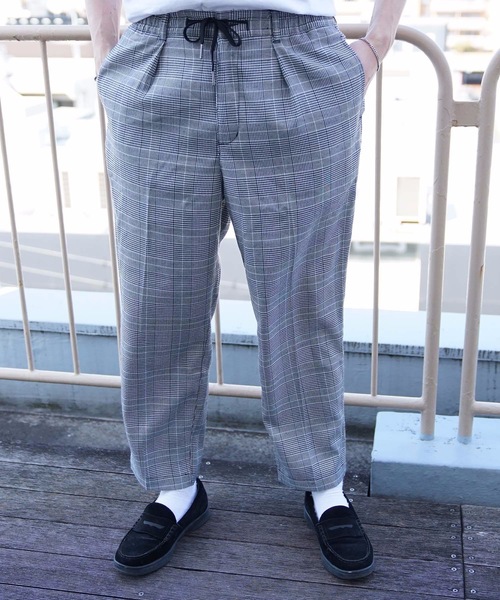 Blue Standard (ブルースタンダード)の「【BLUE STANDARD】チェックパンツ ワイドシルエット イージーパンツ仕様(その他パンツ・メンズ・ネイビー/グレー/イエロー/ベージュ・MEDIUM/X-LARGE/LARGE)」の8枚目の写真