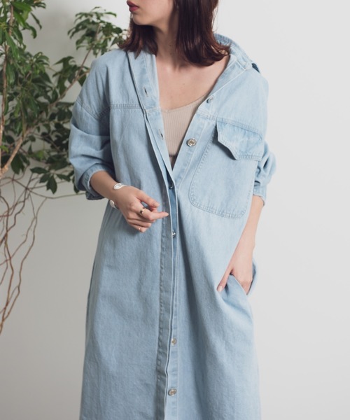 Aunt Marie's（アントマリーズ）の「AUNT MARIE’S　フライフロントデニムシャツワンピース（シャツワンピース・レディース・ライトブルー/ブルー・FREE）」の11枚目の写真