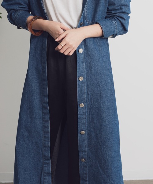 Aunt Marie's（アントマリーズ）の「AUNT MARIE’S　フライフロントデニムシャツワンピース（シャツワンピース・レディース・ライトブルー/ブルー・FREE）」の5枚目の写真