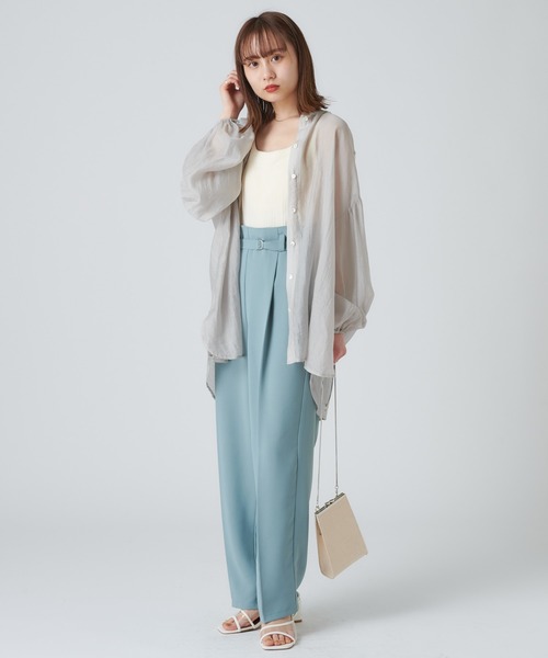 mystic(ミスティック)の「ベルト付きタックストレートパンツ(その他パンツ・レディース・ブラック/パープル/グリーン・1/2)」の4枚目の写真