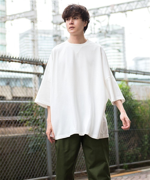 UP START(アップスタート)の「ドロップショルダースーパービッグTee(Tシャツ/カットソー)」|オフホワイト
