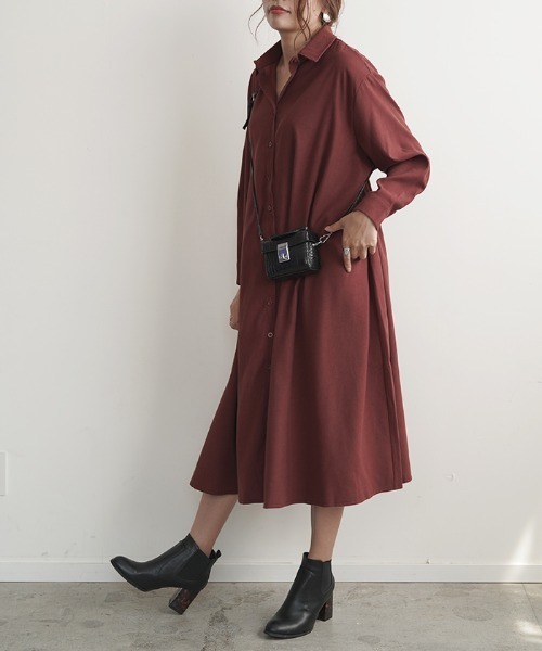 Futier land(フューティアランド)の「ボリュームAラインシャツワンピース(シャツワンピース・レディース・グレイッシュベージュ/テラコッタ/ブラック/チャコールグレー/ブラウン・FREE)」の5枚目の写真