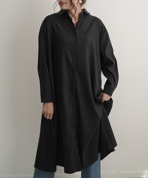 Futier land(フューティアランド)の「ボリュームAラインシャツワンピース(シャツワンピース・レディース・グレイッシュベージュ/テラコッタ/ブラック/チャコールグレー/ブラウン・FREE)」の2枚目の写真