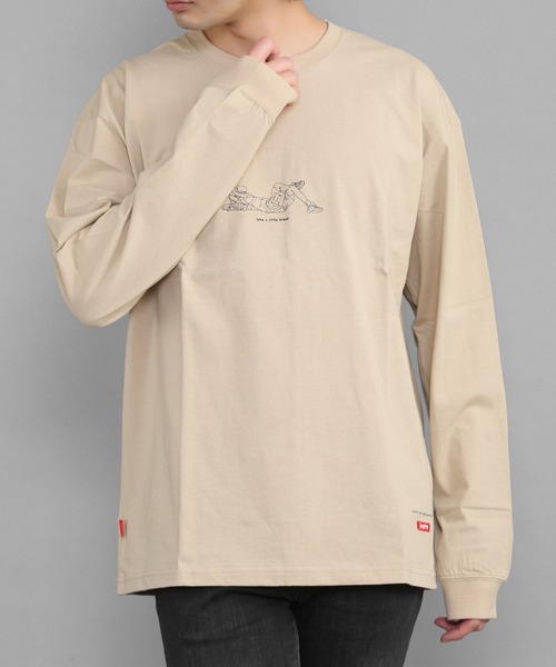 CERCA（チェルカ）の「BEYES/【POEMS】ワンポイント　カットソー（Tシャツ/カットソー・メンズ・ブラック/ホワイト/ベージュ・MEDIUM/LARGE）」の3枚目の写真