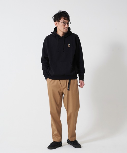 OUTDOOR PRODUCTS（アウトドアプロダクツ）の「防シワポンチ刺繍プルＰＫ パーカー　ワンポイント刺繍（パーカー・メンズ・ブラック/カーキ/パープル/アイボリー・MEDIUM/LARGE/X-LARGE）」の5枚目の写真