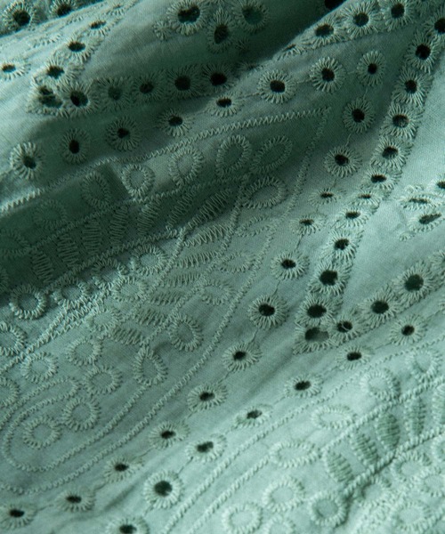 VIS（ビス）の「【美人百花7月号掲載】エンブロイダリーレースブラウス（シャツ/ブラウス・レディース・ブラック/ホワイト/グリーン系その他/パープル系その他・FREE）」の18枚目の写真