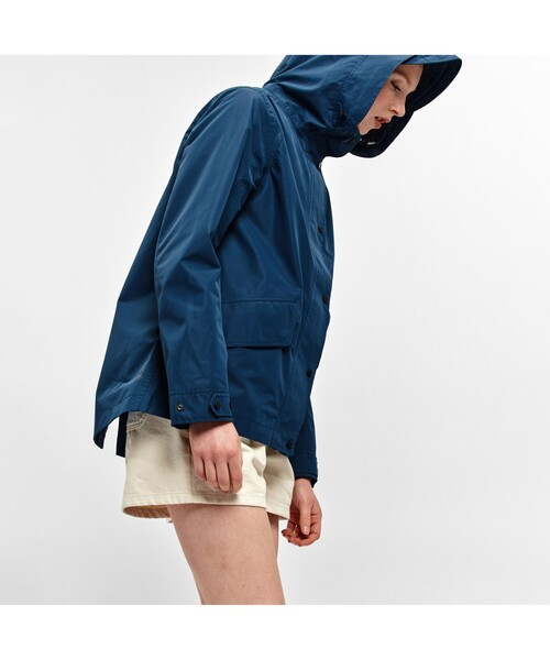 AIGLE（エーグル）の「ゴアテックス フォノダ ジャケット（マウンテンパーカー・レディース・レッド/ベージュ/ダークブルー・36/40/38）」の16枚目の写真