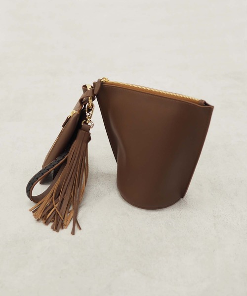 OUVRAGE CLASSE(ウヴラージュクラス)の「【ATELIER AMBOISE/アトリエ アンボワーズ】ポーチ付バック(ハンドバッグ・レディース・ブラック/ブラウン・FREE)」の13枚目の写真