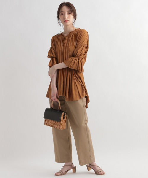 Andemiu（アンデミュウ）の「デザインティアードブラウス948040（シャツ/ブラウス・レディース・ブラック/ベージュ/オフホワイト・FREE）」の17枚目の写真