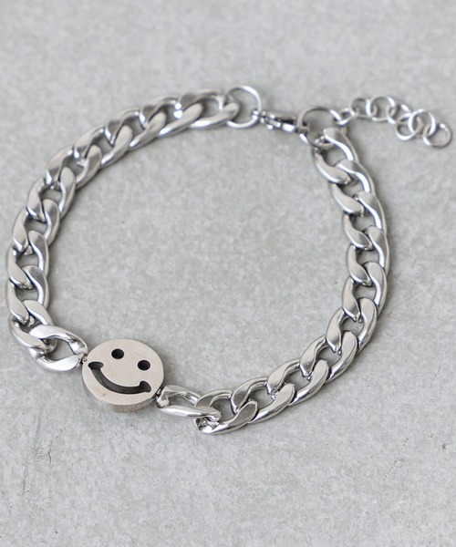 RASVOA（ラスボア）の「フラットチェーンスマイルブレスレット（ブレスレット・レディース・シルバー・FREE）」の5枚目の写真