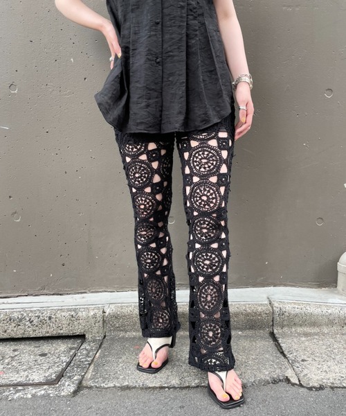 CIAOPANIC（チャオパニック）の「【SCENE by ciaopanic/シーン バイ チャオパニック】クロシェレースニットイージーパンツ/WEB・一部店舗限定（スラックス・レディース・ブラック/アイボリー・FREE）」の22枚目の写真