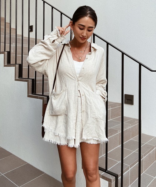 esutoreja（エストレジャ）の「フリンジルーズシャツセットアップ（セットアップ・レディース・ホワイト/ベージュ・FREE）」の2枚目の写真