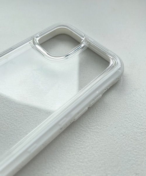 SANSeLF（サンセルフ）の「ホワイトストーンライク iPhoneケース  smc16s1【SANSeLF】（スマホケース/カバー・レディース・ホワイト/ホワイト系その他・F/A/J/N/O/D/I/P/U/T/V/Z/Y/X/W/iPhone 15/iPhone 15 Pro/iPhone 15 Pro Max）」の3枚目の写真