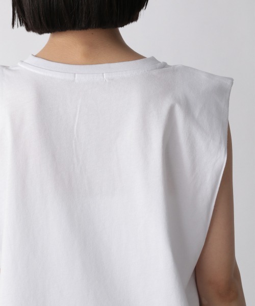 LOWRYS FARM（ローリーズファーム）の「ショルダーパットノースリーブ　948774（Tシャツ/カットソー・レディース・ブラック/ブルー系その他/オフホワイト/グレー・FREE）」の11枚目の写真