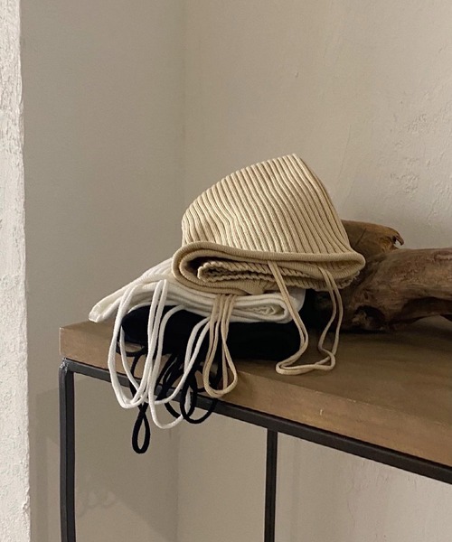 lawgy（ラウジー）の「rib knit camisole（キャミソール・レディース・ホワイト/ベージュ/ブラック・FREE）」の21枚目の写真