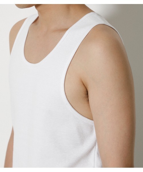 AZUL by moussy(アズールバイマウジー)の「TACK FRAISE TANK TOP/タックフリースタンクトップ(タンクトップ・メンズ・ホワイト/ブラック・SMALL/X-LARGE/MEDIUM/LARGE)」の6枚目の写真