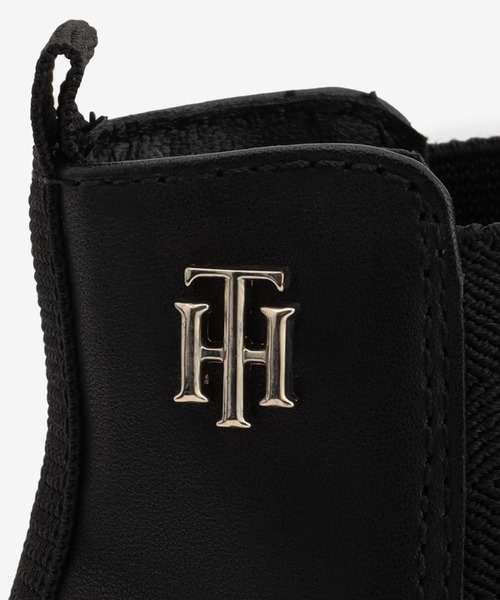 TOMMY HILFIGER(トミーヒルフィガー)の「【オンライン限定】アンクルリアルレザーブーツ(ブーツ・レディース・ブラック・23cm/23.5cm/24cm)」の3枚目の写真