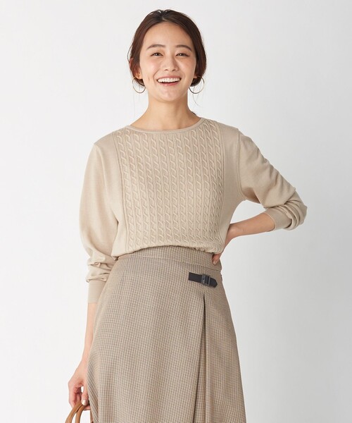 J.PRESS Ladies(J.プレス レディス)の「【洗える】POPCORN バックボタン ケーブル ニット(ニット/セーター・レディース・ベージュ系/ピンク系/ワイン系/ピーコックグリーン系・SMALL)」の1枚目の写真