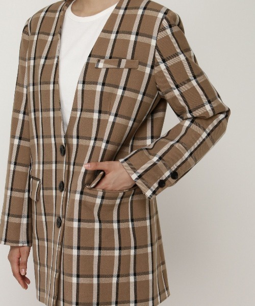 REDYAZEL(レディアゼル)の「チェックテーラードジャケット(ノーカラージャケット・レディース・ブラウン/グレー・FREE)」の10枚目の写真