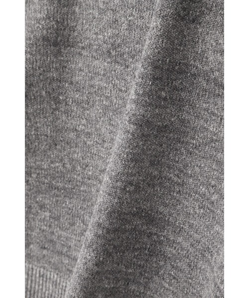 human woman（ヒューマンウーマン）の「◆サイドボタンニットプルオーバー（ニット/セーター・レディース・ホワイト系その他/グレー系その他・MEDIUM）」の15枚目の写真