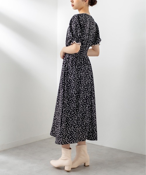 OLIVE des OLIVE（オリーブデオリーブ）の「ストレッチショートブーツ（ブーツ・レディース・ブラック/オフホワイト・MEDIUM/LARGE/SMALL）」の5枚目の写真