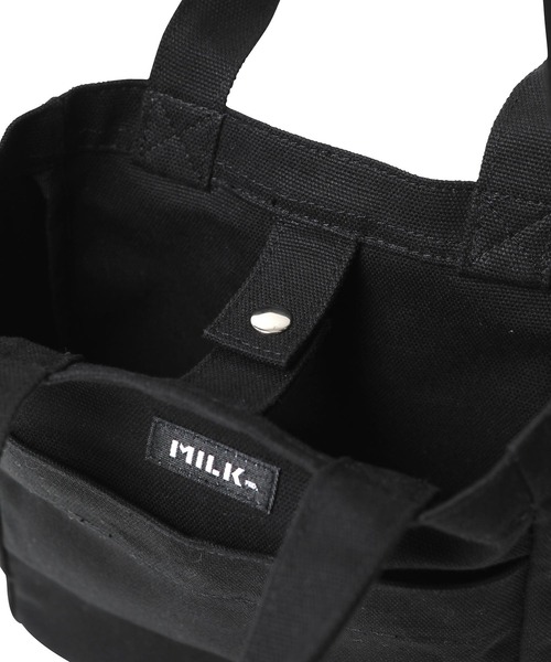 MILKFED.（ミルクフェド）の「STENCIL SQUARE SHOULDER BAG（ショルダーバッグ・レディース・ホワイト/ブラック/ベージュ・ONE SIZE）」の10枚目の写真