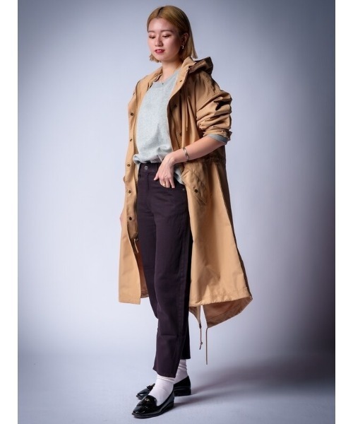 GAP（ギャップ）の「オーバーサイズ ラウンドヘム クルーネック スウェット（スウェット・レディース・ブルー/ブラック/ネイビー/グレー系その他/その他・XS/S/M/L/XL/XXS）」の11枚目の写真