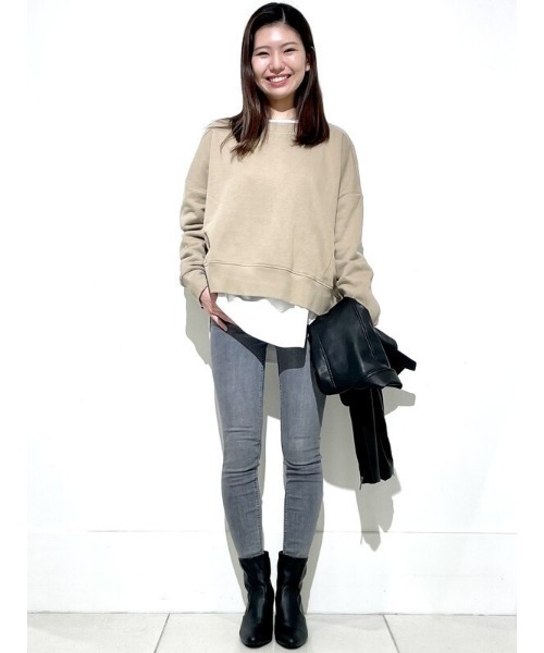 GAP（ギャップ）の「オーバーサイズ ラウンドヘム クルーネック スウェット（スウェット・レディース・ブルー/ブラック/ネイビー/グレー系その他/その他・XS/S/M/L/XL/XXS）」の22枚目の写真