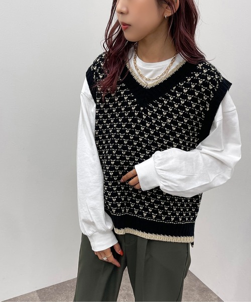 apres jour mignon(アプレジュールミニョン)の「ジャガードニットベスト【ZOZOTOWN限定アイテム】(ベスト・レディース・ブラック系その他/グリーン系その他/オレンジ系その他・フリー/X-LARGE)」の4枚目の写真