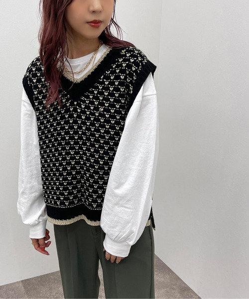 apres jour mignon(アプレジュールミニョン)の「ジャガードニットベスト【ZOZOTOWN限定アイテム】(ベスト・レディース・ブラック系その他/グリーン系その他/オレンジ系その他・フリー/X-LARGE)」の5枚目の写真