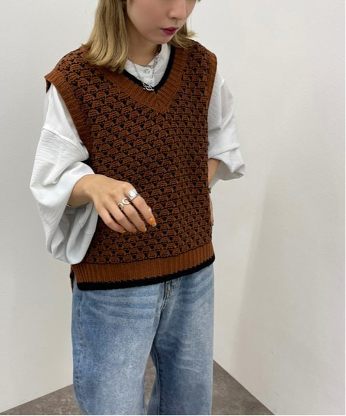 apres jour mignon(アプレジュールミニョン)の「ジャガードニットベスト【ZOZOTOWN限定アイテム】(ベスト・レディース・ブラック系その他/グリーン系その他/オレンジ系その他・フリー/X-LARGE)」の16枚目の写真