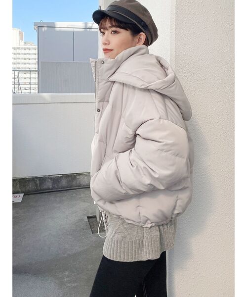 GYDA（ジェイダ）の「【WEB限定】ショートダウンコート（ダウンジャケット/コート・レディース・ライトグレー/ブラック・FREE）」の15枚目の写真