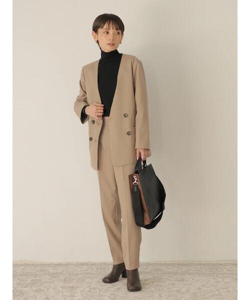 rem closet(レムクローゼット)の「テーパードパンツ(その他パンツ・レディース・ブラウン/グレイッシュベージュ・S/XS)」の3枚目の写真