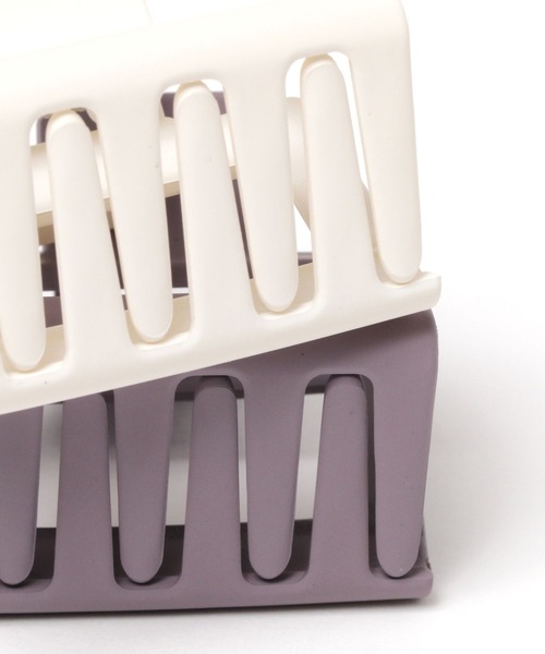 LAKOLE（ラコレ）の「スクエアマットミニヘアクリップ / 238533（バレッタ/ヘアクリップ・レディース・ブラウン/ブルー/オフホワイト/パープル/オリーブ/ライトブルー/サンドグレー/チャコール/クリーム/ブラック/グレー/カーキ・FREE）」の21枚目の写真