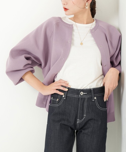 Newlyme（ニューリーミー）の「美肌映えラグランボリュームカーディガン（カーディガン/ボレロ・レディース・ベージュ/パープル/ピンク/ライトグレー/ブラック/アイボリー/ブルー/ブラウン・LL～3L/M-L）」の7枚目の写真