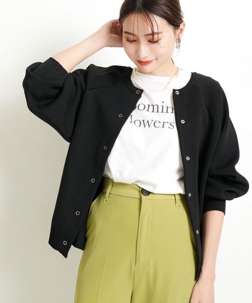 Newlyme（ニューリーミー）の「美肌映えラグランボリュームカーディガン（カーディガン/ボレロ・レディース・ベージュ/パープル/ピンク/ライトグレー/ブラック/アイボリー/ブルー/ブラウン・LL～3L/M-L）」の3枚目の写真