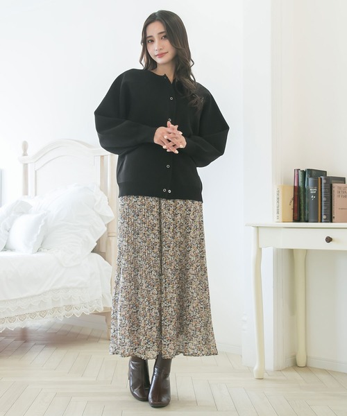 Newlyme（ニューリーミー）の「美肌映えラグランボリュームカーディガン（カーディガン/ボレロ・レディース・ベージュ/パープル/ピンク/ライトグレー/ブラック/アイボリー/ブルー/ブラウン・LL～3L/M-L）」の12枚目の写真