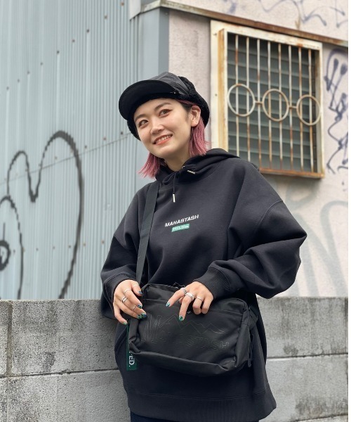 MILKFED.(ミルクフェド)の「MILKFED. × MANASTASH /ミルクフェド×マナスタッシュ SHOULDER ショルダーバッグ(ショルダーバッグ・レディース・ブラック・FREE)」の7枚目の写真