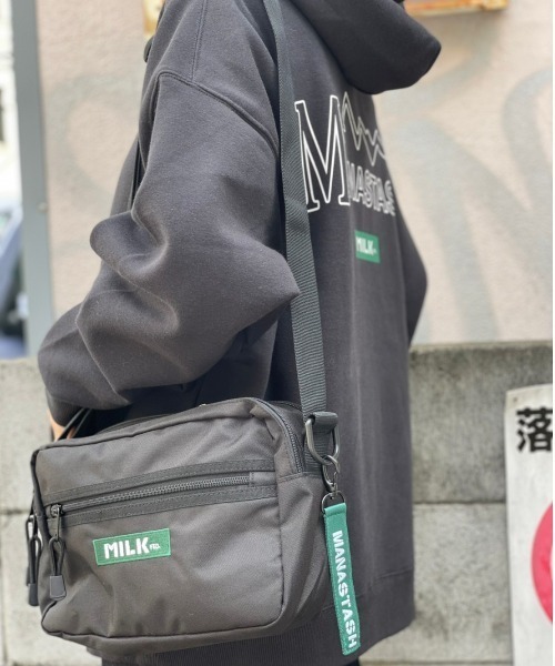 MILKFED.(ミルクフェド)の「MILKFED. × MANASTASH /ミルクフェド×マナスタッシュ SHOULDER ショルダーバッグ(ショルダーバッグ・レディース・ブラック・FREE)」の10枚目の写真