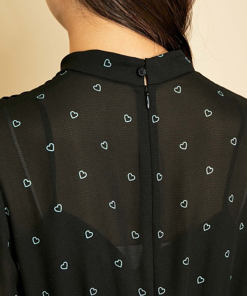 MADEMOISELLE ROPE'（マドモアゼル ロペ）の「ハートプリントワンピース（ワンピース・レディース・ブラック/モスグリーン・38）」の12枚目の写真