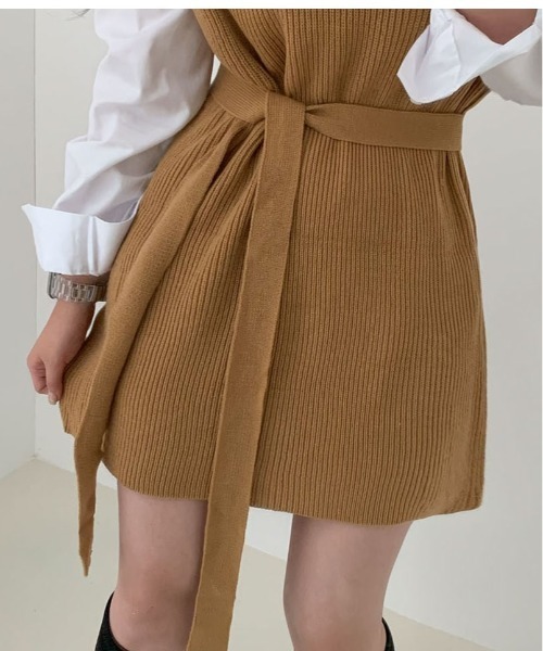 BEIDELLI（ベイデリー）の「[BELLIDE MADE] Vネックニットベストワンピース（ワンピース・レディース・オリーブ/マスタード・FREE）」の6枚目の写真