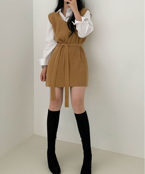 BEIDELLI（ベイデリー）の「[BELLIDE MADE] Vネックニットベストワンピース（ワンピース・レディース・オリーブ/マスタード・FREE）」の21枚目の写真