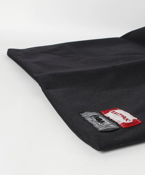MM6 Maison Margiela（ｴﾑｴﾑｼｯｸｽ ﾒｿﾞﾝ ﾏﾙｼﾞｪﾗ）の「EASTPAK×MM6 Tote MM6（バックパック/リュック・レディース・ブラック・FREE）」の7枚目の写真