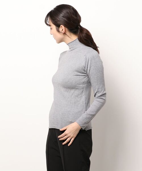 MAISON DE THERESE（メゾン ド テレーズ）の「ハーフハイネックニット（ニット/セーター・レディース・ブラック/ブルー/アイボリー/グレー/ベージュ・MEDIUM）」の4枚目の写真