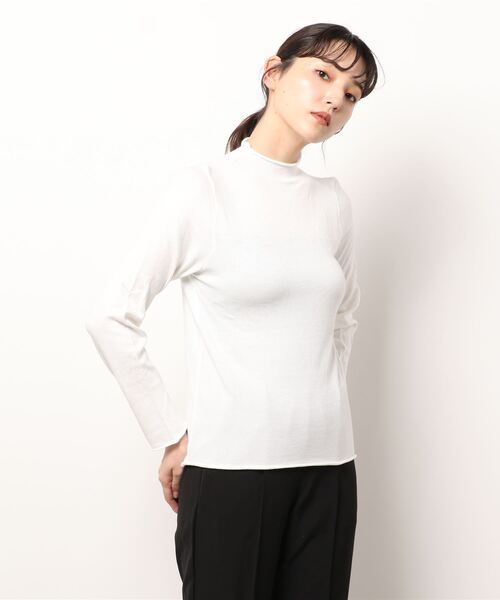 MAISON DE THERESE（メゾン ド テレーズ）の「ハーフハイネックニット（ニット/セーター・レディース・ブラック/ブルー/アイボリー/グレー/ベージュ・MEDIUM）」の2枚目の写真