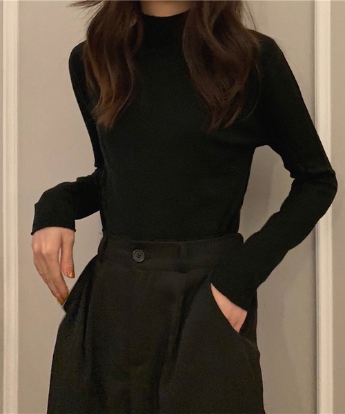 MAISON DE THERESE（メゾン ド テレーズ）の「ハーフハイネックニット（ニット/セーター・レディース・ブラック/ブルー/アイボリー/グレー/ベージュ・MEDIUM）」の3枚目の写真