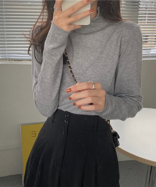 MAISON DE THERESE（メゾン ド テレーズ）の「ハーフハイネックニット（ニット/セーター・レディース・ブラック/ブルー/アイボリー/グレー/ベージュ・MEDIUM）」の8枚目の写真